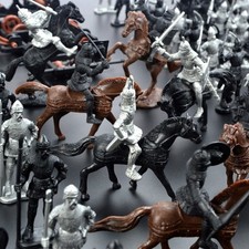 Listing image for 28 Pcs Medieval Knights Horses Soldiers Model Playset Toy War Castle Game UK